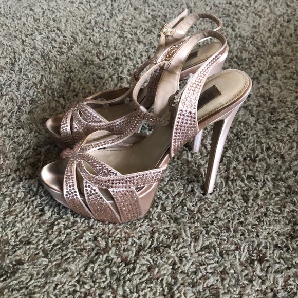 Steve Madden Blush Heels - Picture 2 of 4